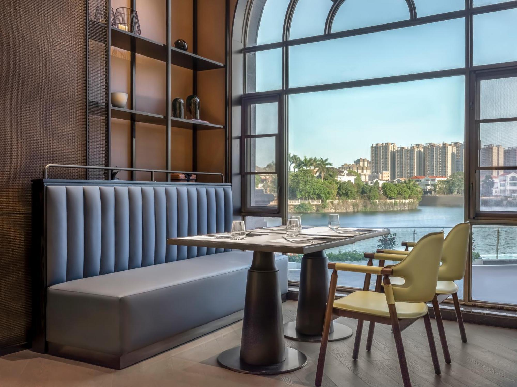 Four Points By Sheraton Yangjiang City Center Exteriér fotografie